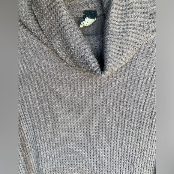 We The Free | Sweater | Size M | Taupe Color - Picture 4 of 4
